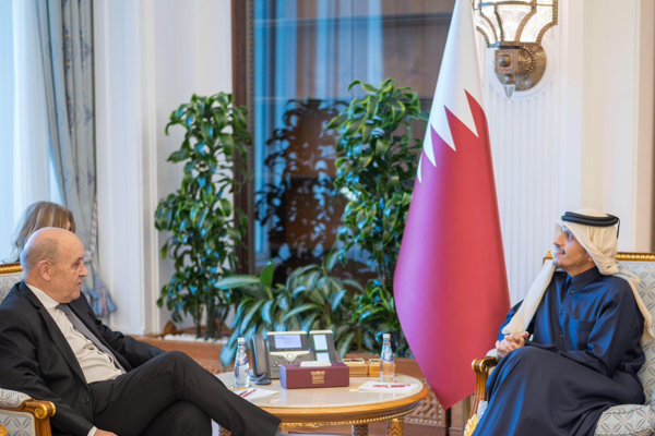 Al Sani, Macron’un Lübnan Özel Temsilcisi Drian ile görüştü