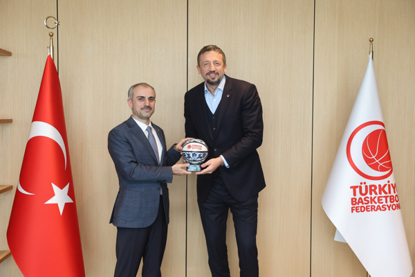 Başkan Çiftçi’den TBF Yönetim Kurulu Başkanı Türkoğlu’na ziyaret