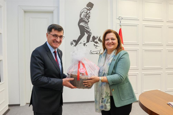 Başkan Kahveci’den Başkan Köksal’a ziyaret