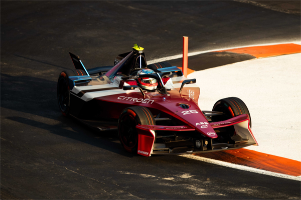 Dünya Şampiyonası’nın yeni lideri Citroen Racing