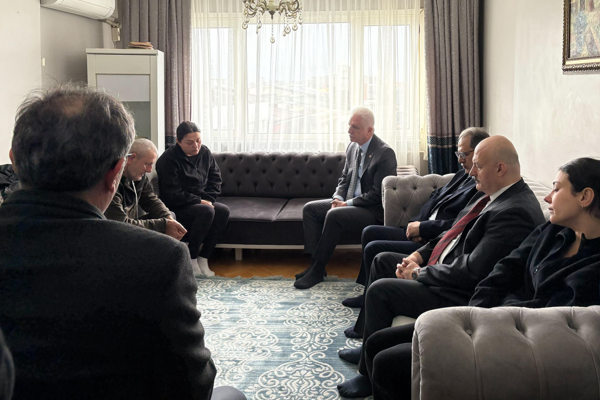 Vali Gül’den Atlas Çağlayan’ın ailesine taziye ziyareti