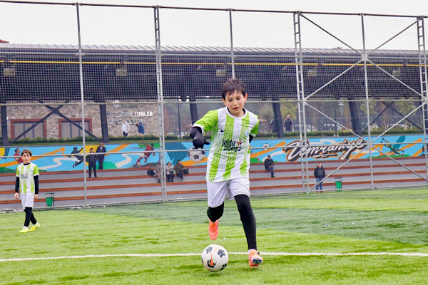 Ümraniye’de Minik Kramponlar Sömestir Kupası başladı