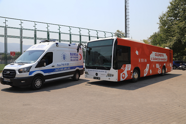 Bursa’da evde bakım ve ambulans hizmeti