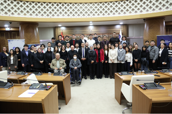 Antalya ile Muğla Büyükşehir Gençlik Meclisleri kardeş oluyor