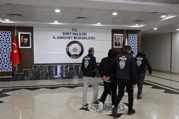 Siirt Emniyetinden “sazan sarmalı” operasyonu