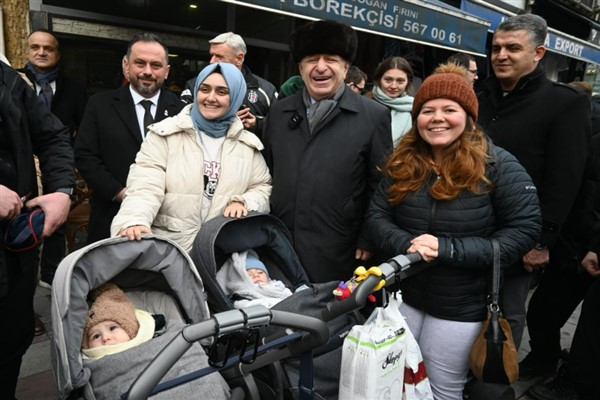 Ümit Özdağ’dan Forum İstanbul ve Demirkapı Caddesi ziyareti