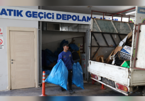 Antalya’da ayrıştırılabilir kurumsal atıklar geri dönüşüme kazandırılıyor