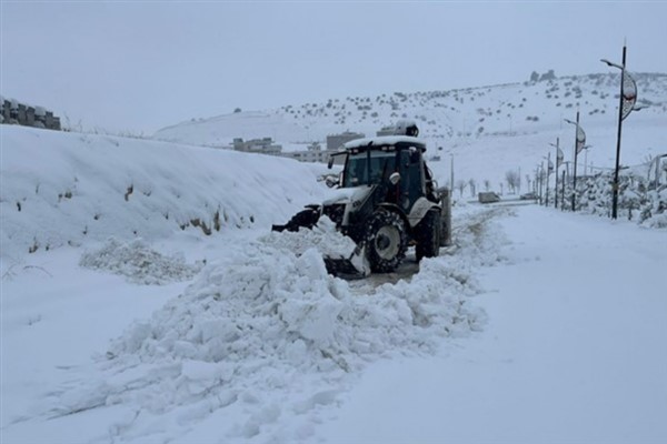 Düzeltme- Haliliye’de kar mesaisi sürüyor