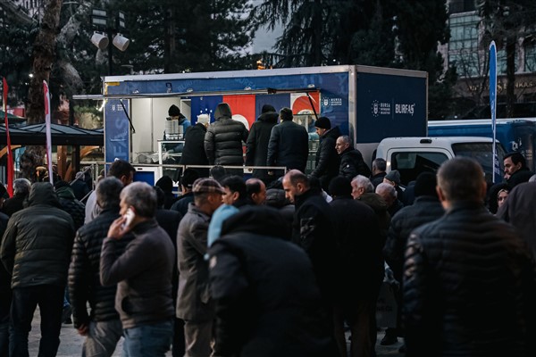 Büyükşehirden camilerde sıcak çorba ikramı