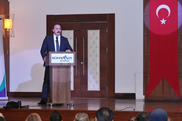 Konyaaltı Kent Konseyi Başkanı yeniden Kotan oldu