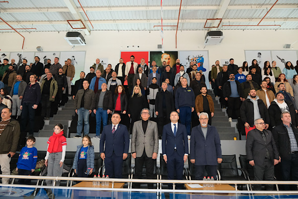 Adana’da 500 devlet okuluna spor malzemesi desteği sağlandı