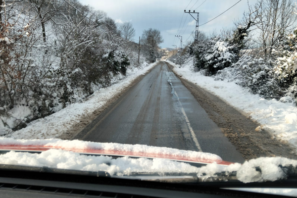 İstanbul’da kar yağışına karşı çalışmalar sürdürülüyor