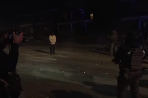 ABD eski başkanları Obama ve Clinton, Amerikalıları değerlerini savunmaya çağırdı