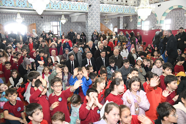 Başkan Genç, Çarşıbaşı’nda vatandaşlarla bir araya geldi