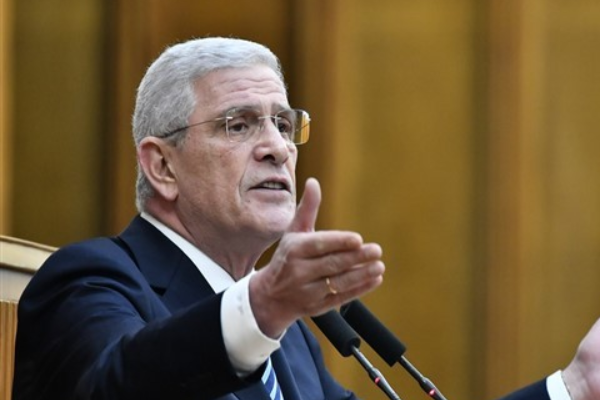 Dervişoğlu, iftarda öğrencilerle bir araya geldi