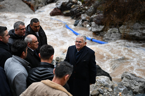 Başkan Büyükkılıç, Yahyalı’da sel ve heyelan bölgesini inceledi