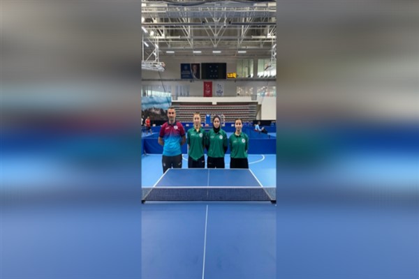 Büyükşehir kadın masa tenisi takımı ligi lider tamamladı