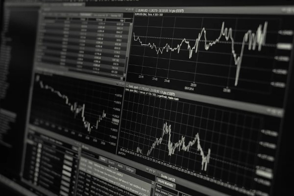 Asya borsaları rekor seviyeye yükseldi