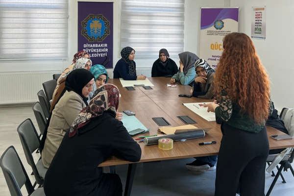 Diyarbakır’da “Kadın Sağlığı Eğitim Programı” başladı