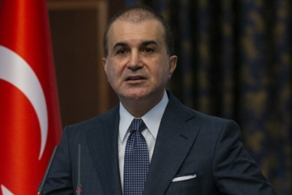 Çelik: Değerli başkanımıza dönük nefret söylemini lanetliyoruz