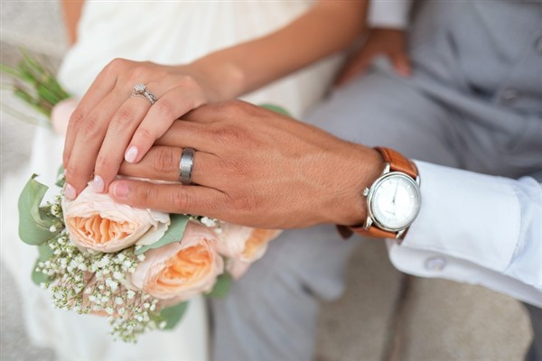 İBB’nin evlilik desteği tutarı 40 bin TL’ye yükseltildi