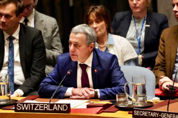 Cassis’ten Cenevre’de insani diplomasi iş birliği