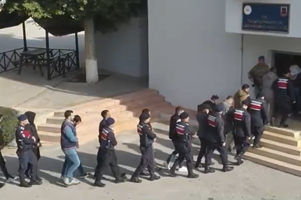 3 ilde uyuşturucu madde satıcılarına yönelik operasyon