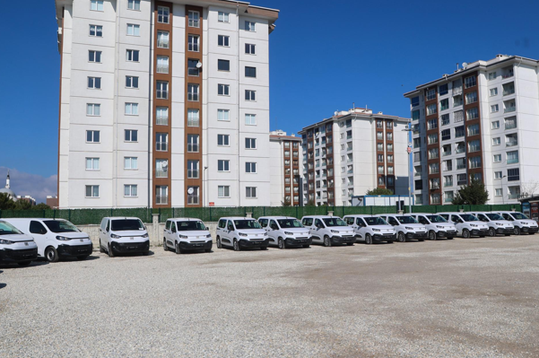 Uşak Belediyesi araç filosunu güçlendirdi