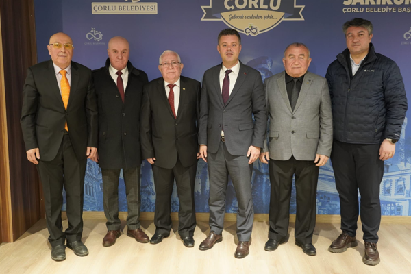 Marmara Balkan Göçmen Dernekleri Federasyonu’ndan Başkan Sarıkurt’a ziayret