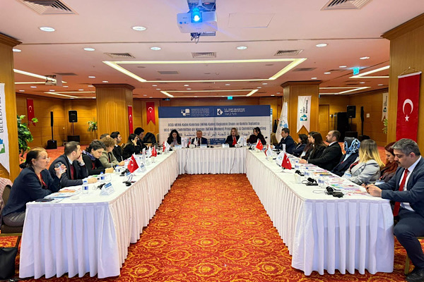 İzmir, UCLG-MEWA Kadın Komitesi Toplantısı’na katıldı