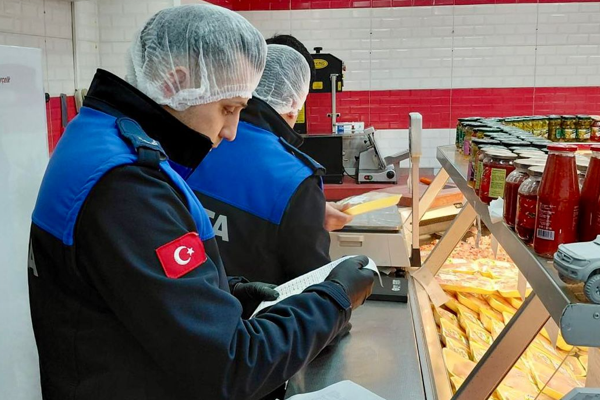 Giresun’da zabıta ekiplerinden kasaplara denetim