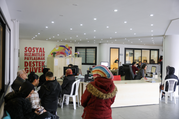 Emekli Destek Kartı’na başvurular sürüyor