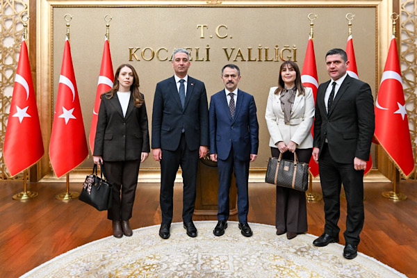 Çocuk Hizmetleri Genel Müdürü Alagöz, Vali Aktaş’ı ziyaret etti