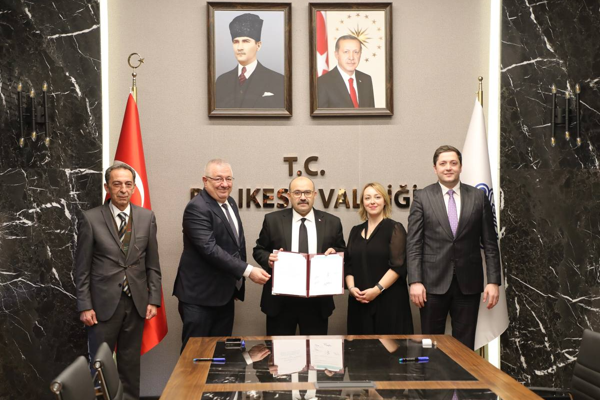 Edremit’e 6 yeni Aile Sağlığı Merkezi ve 1 sosyal tesis kazandırılacak