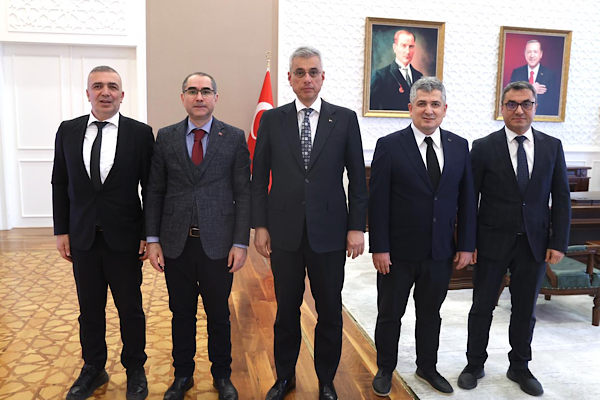 Rize İl Sağlık Müdürlüğü’nden Bakan Memişoğlu’na ziyaret