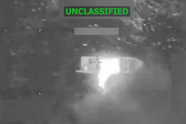 ABD: Pasifik’te gemiye düzenlenen saldırıda üç kişi öldürüldü