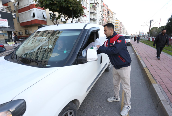 Kepez Belediyesi’nden iftariyelik kumanya