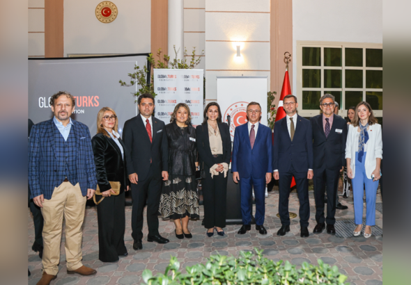 Global Turks Vakfı’nın Orta Doğu lansmanı Dubai’de gerçekleşti