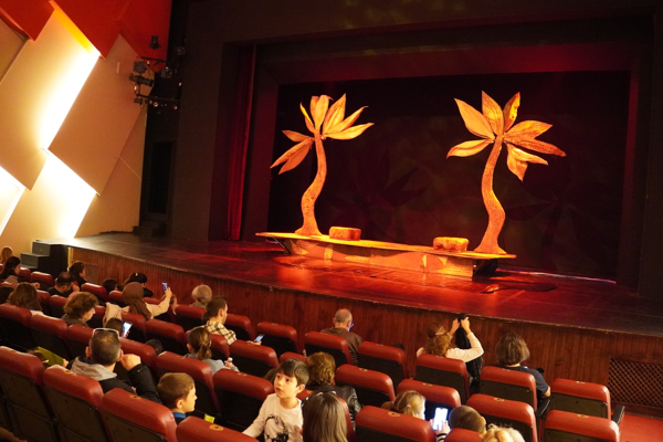 İznik’te atık piller tiyatro biletine dönüşüyor