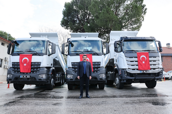 Pamukkale Belediyesi, araç filosuna 3 yeni araç ekledi