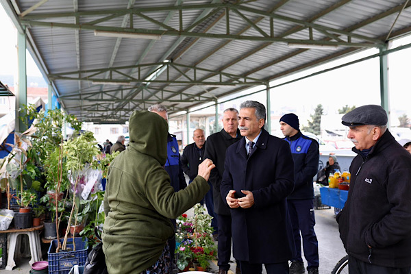 Gemlik’te esnaf ve vatandaşlara çorba dağıtıldı