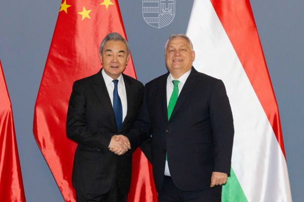 Macaristan Başbakanı Orban Dışişleri Bakanı Wang Yi’yi kabul etti