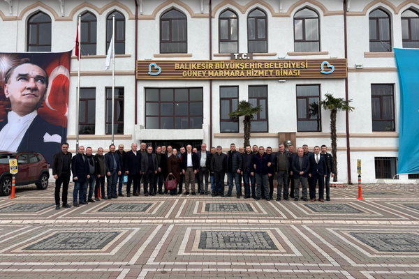 Balıkesir Büyükşehir Belediyesi, Bandırma’daki muhtarlarla buluştu