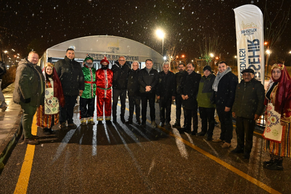 Başkan Yardımcısı Köksal, çocuklar ve mahalle sakinleriyle buluştu