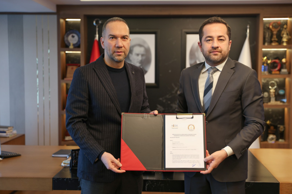 Niğde Belediyesi’nde kadınlara ücretsiz hukuki danışmanlık dönemi başladı