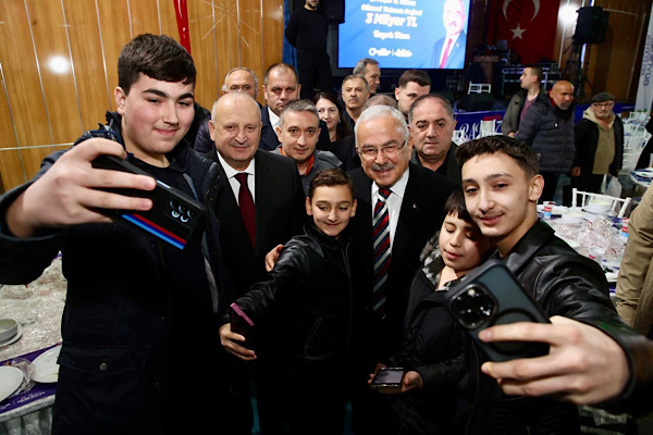 Ünye’de toplu iftar sofrası kuruldu