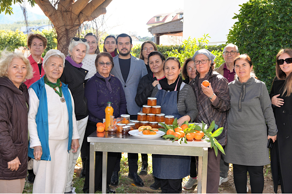 Alanya’da turunç reçeli satışıyla DMD ve SMA hastası çocuklara destek