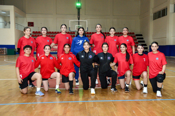 DBB Kadın Hentbol Takımı, Play-Off maçlarında performans sergileyecek