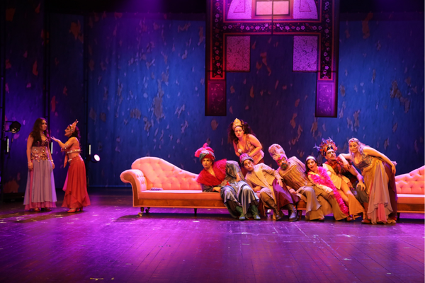 İBB Şehir Tiyatroları Nisan ayında 42 oyun sahneleyecek 