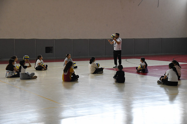 Osmaniye Belediyesi Spor Kulübü’nde eğitimler başladı